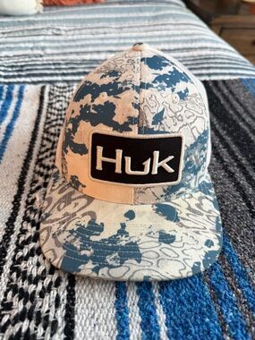 Huk Kids Camo Patch Hat - Blue & Cream